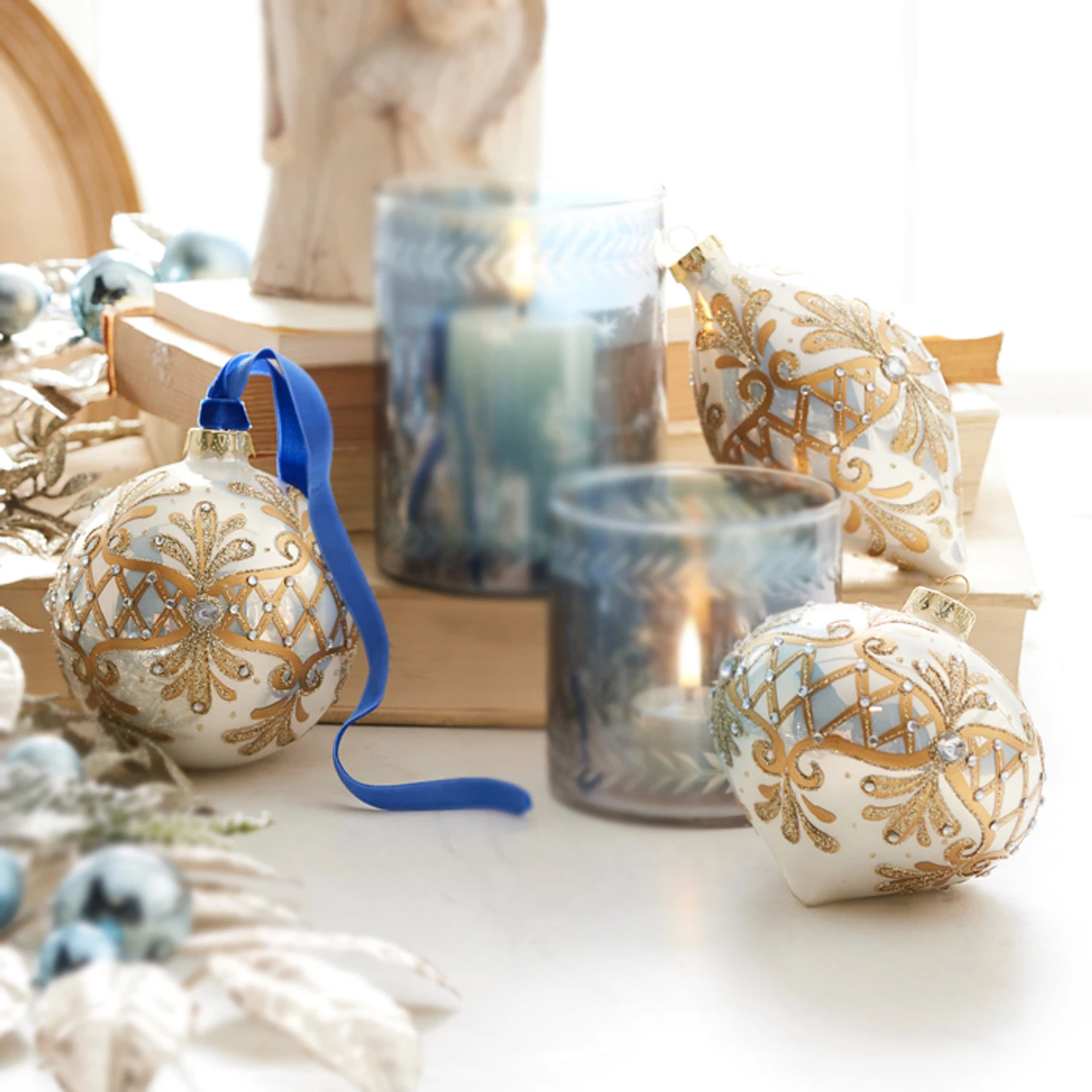 Raz 4" White And Gold Embellished Glass Christmas Ornament 4322842 1 Raz 4" White And Gold Embellished Glass Christmas Ornament 4322842