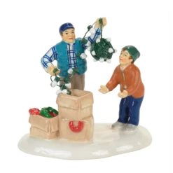 Department 56 7 Piece Christmas Vacation Village Set -Xmas Ornaments Shop NEW 4058668 97562.1684873149