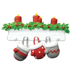 Family Personalized Christmas Ornament With 3 Mittens -Xmas Ornaments Shop apie9xwej 89075.1646091890