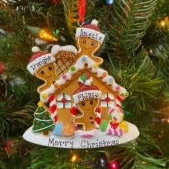 Gingerbread House Family Of 3 Personalized Christmas Ornament OR1872-3 -Xmas Ornaments Shop apigp0tdp 55379.1646091907