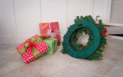 Village Lighting Deluxe Door Saver For Christmas Wreaths V-11101-DLX -Xmas Ornaments Shop apiokbegz 35458.1646091889